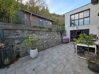 Maison - 170 m² - 6 pièces