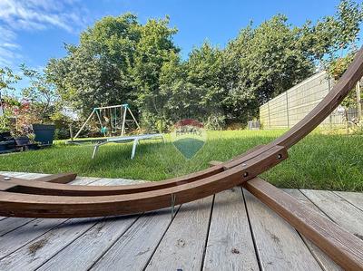 Maison - 102 m² - 7 pièces