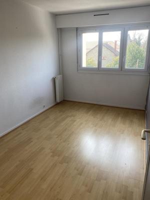 Appartement - 103 m² - 5 pièces