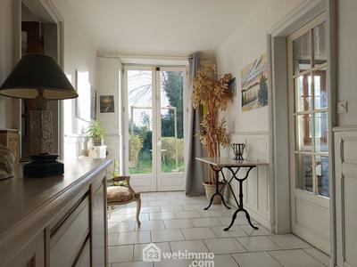 Maison de maîtres - 316 m² - 11 pièces