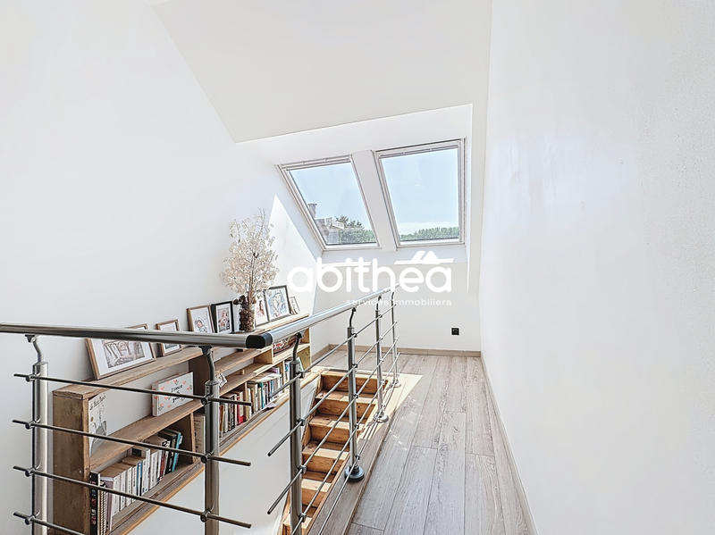 Maison - 144 m² - 5 pièces