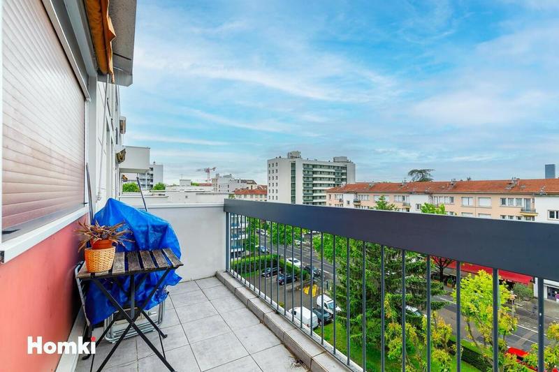 Appartement - 82 m² - 4 pièces