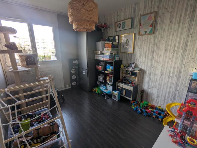 Appartement - 77 m² - 4 pièces