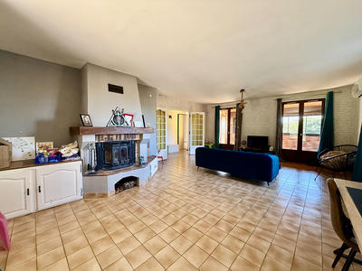 Maison - 111 m² - 5 pièces