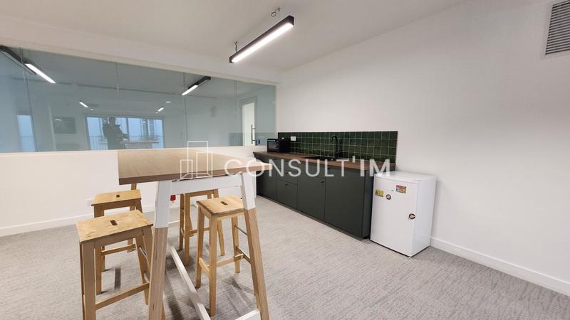 Bureau - 177 m²