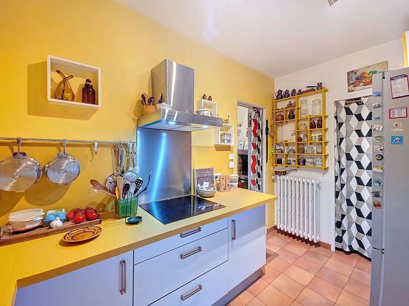 Maison - 140 m² - 5 pièces