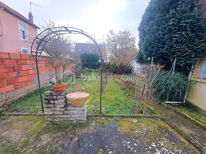 Maison - 91 m² - 4 pièces