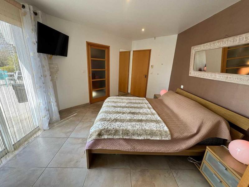 Propriété - 140 m² - 5 pièces