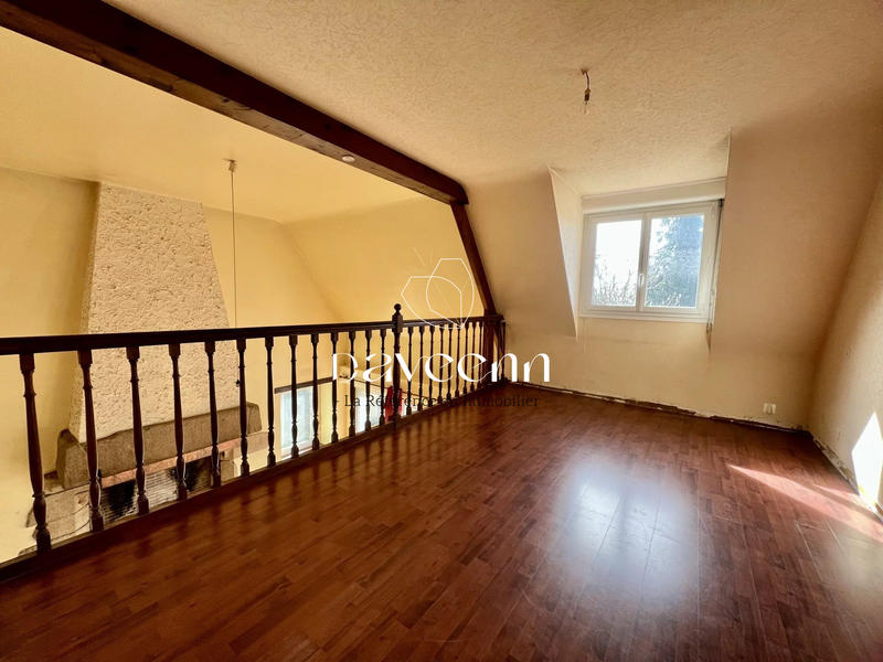 Maison - 168 m² - 6 pièces