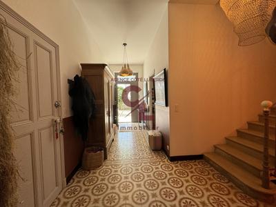 Maison - 178 m² - 6 pièces