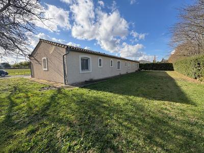 Immeuble - 193 m² - 9 pièces