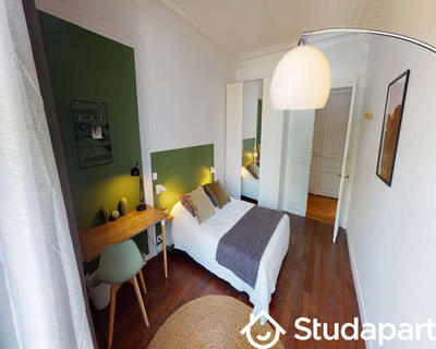 Chambre - 50 m² - 1 pièce