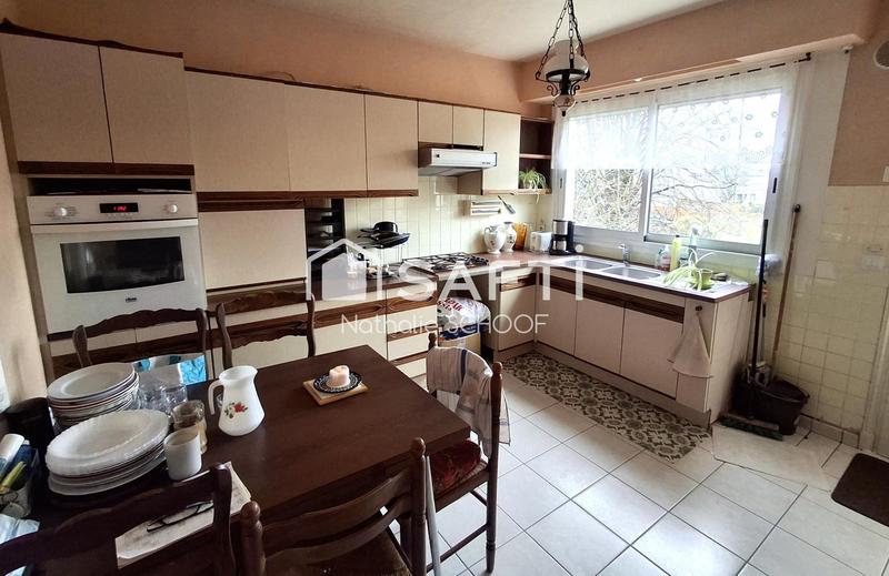 Maison - 137 m² - 5 pièces