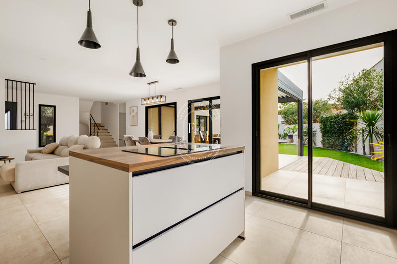 Villa - 142 m² - 5 pièces