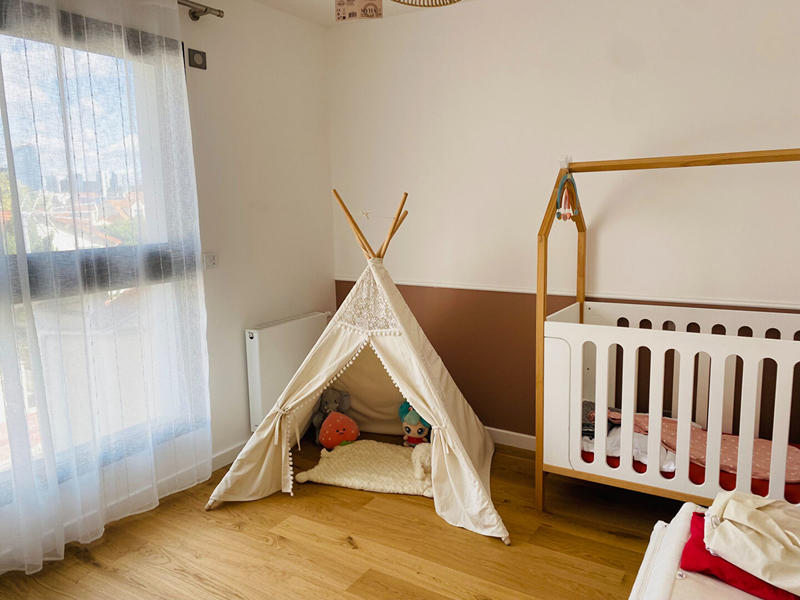 Maison - 237 m² - 7 pièces