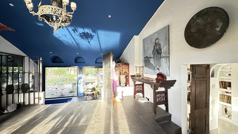 Propriété - 500 m² - 8 pièces