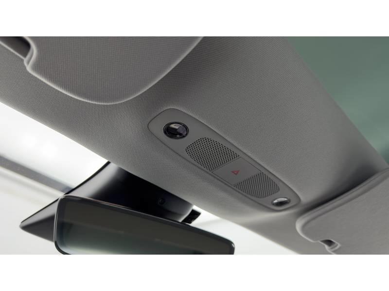 Tesla Model 3 Standard Range Plus Rwd