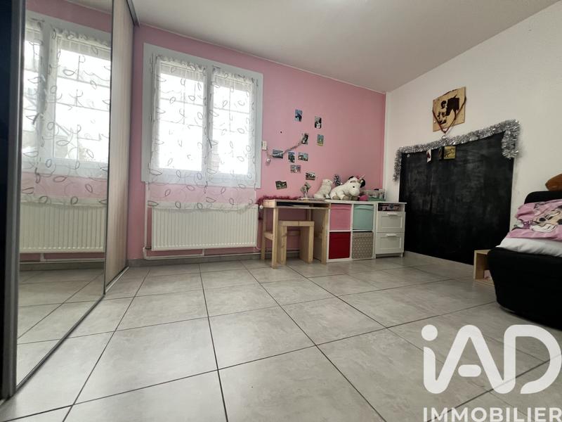 Maison - 101 m² - 5 pièces