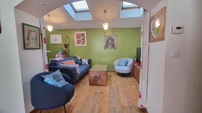 Loft - 138 m² - 6 pièces