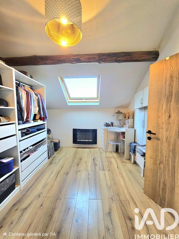 Immeuble - 90 m² - 4 pièces