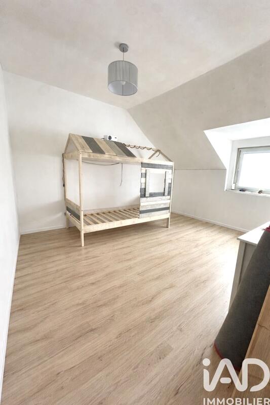 Maison - 145 m² - 5 pièces