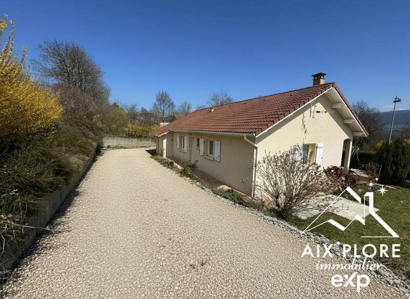 Maison - 86 m² - 4 pièces