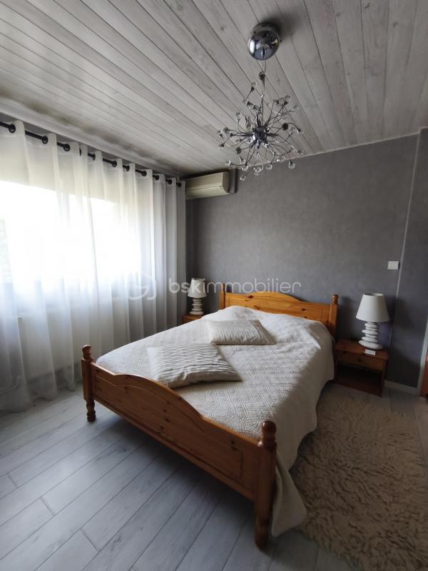 Longère - 221 m² - 10 pièces