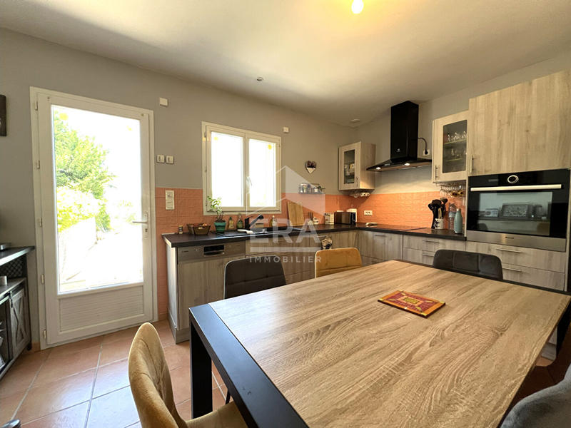 Maison - 87 m² - 6 pièces