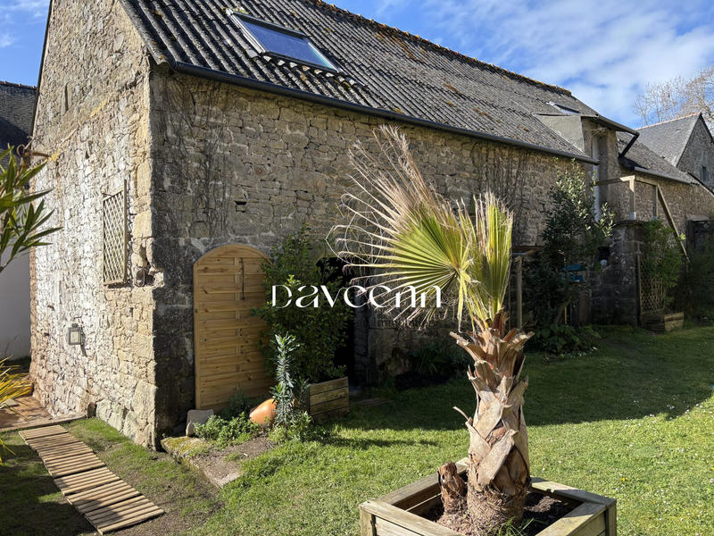 Maison - 170 m² - 7 pièces