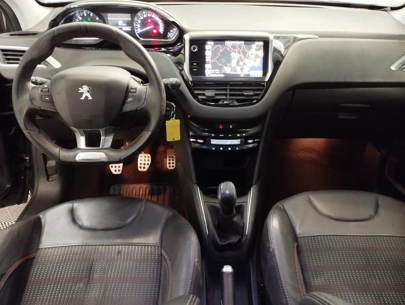 Peugeot 208 1.2 Thp 110 Gt Line 5p