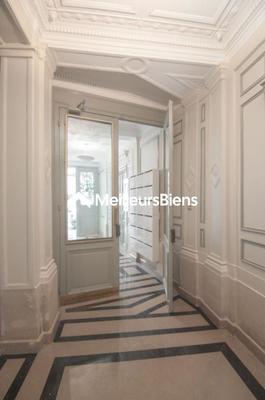 Appartement ancien - 34 m² - 2 pièces