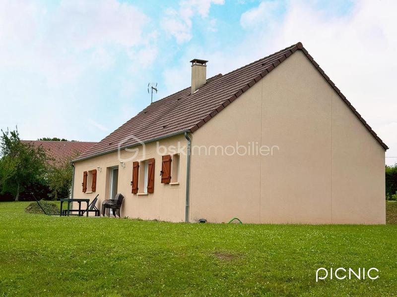 Maison traditionnelle - 95 m² - 5 pièces
