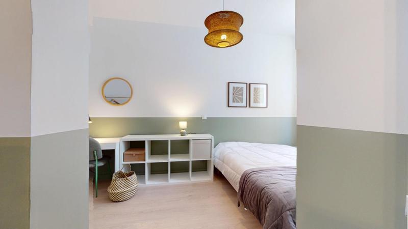 Appartement - 117 m² - 6 pièces