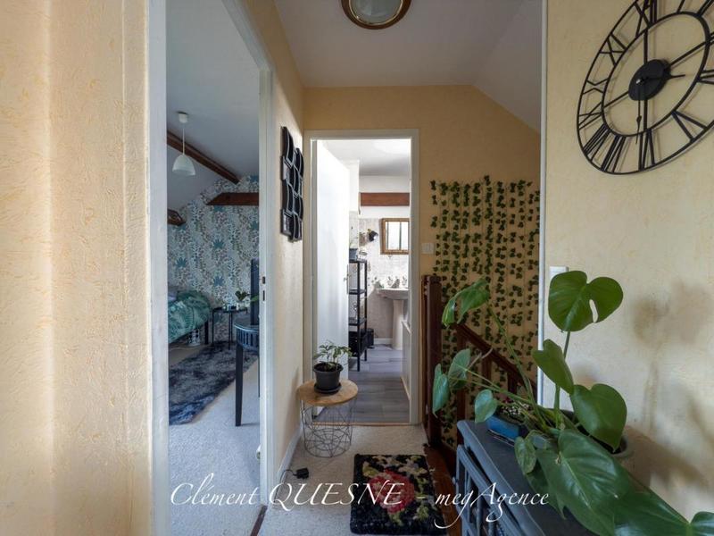 Maison - 102 m² - 5 pièces