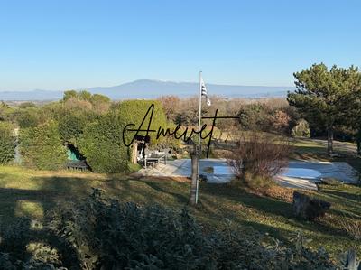 Maison - 97 m² - 4 pièces