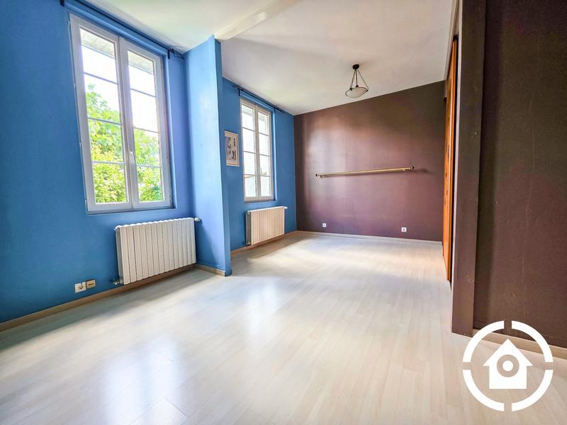 Maison - 160 m² - 5 pièces