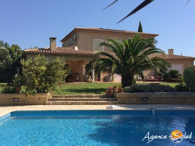 Maison - 210 m² - 7 pièces