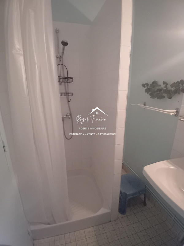 Maison ancienne - 188 m² - 8 pièces