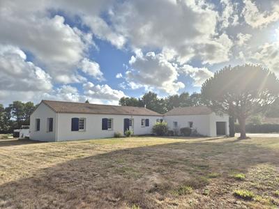 Villa - 163 m² - 5 pièces