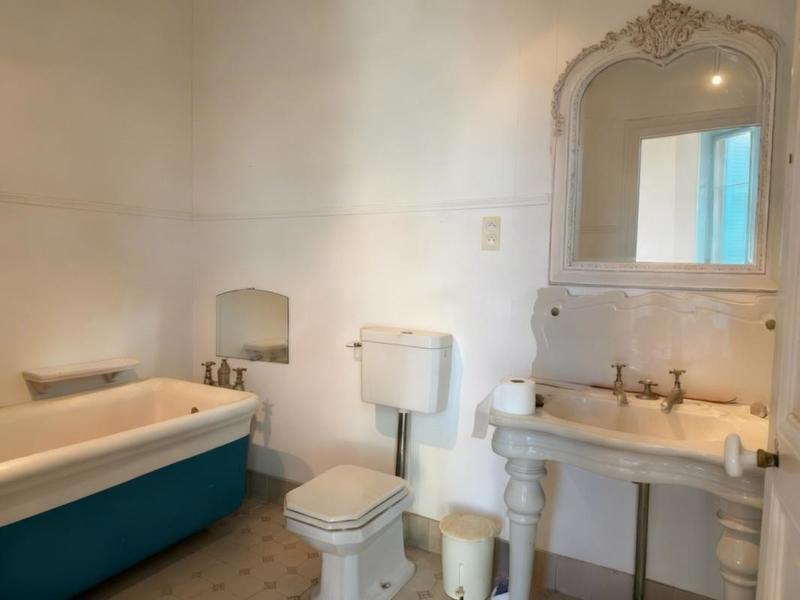 Appartement bourgeois - 275 m² - 7 pièces