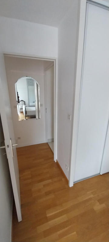 Appartement - 79 m² - 4 pièces