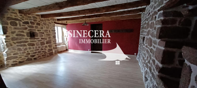 Maison - 240 m² - 7 pièces