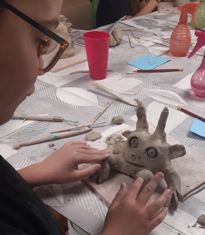 Atelier de modelage d'argile pour enfants vacances d'hiver : les animaux fantastiques