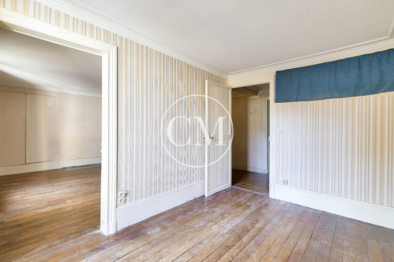 Appartement - 160 m² - 5 pièces