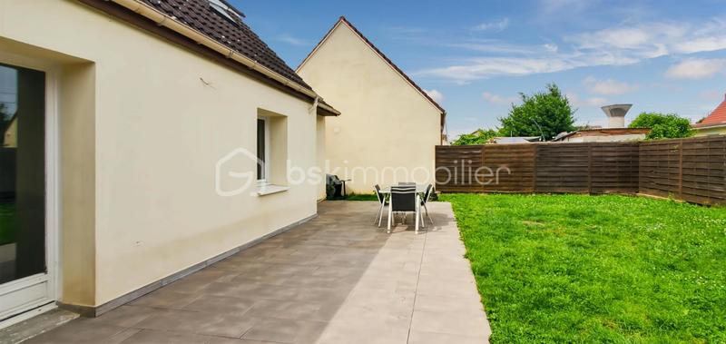 Maison - 108 m² - 7 pièces