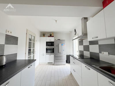 Maison - 136 m² - 6 pièces