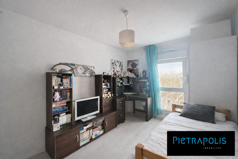 Appartement - 98 m² - 4 pièces