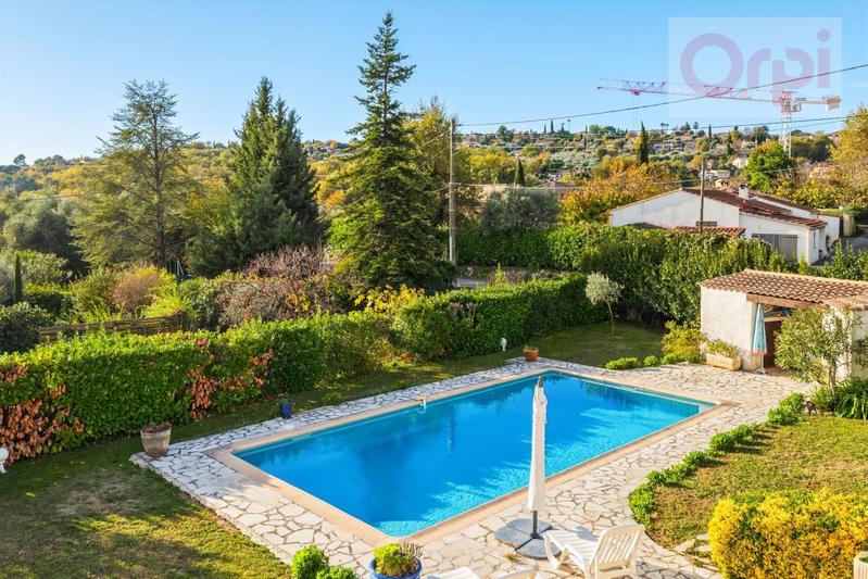 Villa - 155 m² - 6 pièces