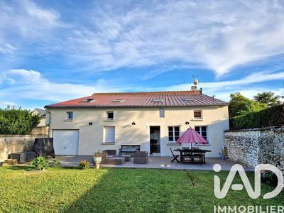 Maison - 265 m² - 6 pièces