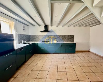 Maison de village - 76 m² - 3 pièces